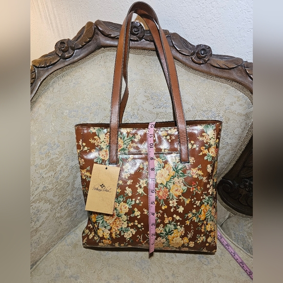 Patricia Nash Leather Tote - Picture 7 of 14